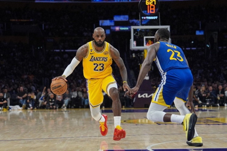 世界杯直播地址-周六竞彩篮球强档：湖人内忧外患 勇士全民皆兵