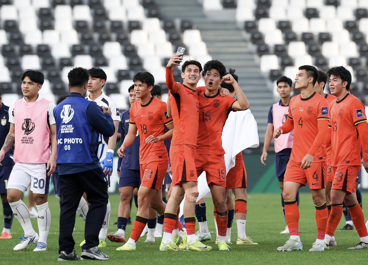 世界杯手机观看-5-3 3-2！亚洲足球变天：西亚豪强全出局 东亚或包4强 国足要加油