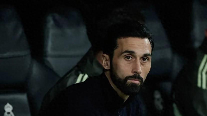 世界杯官方平台-名记：“这支皇马简直是一团糟，罪魁祸首是阿韦洛亚”